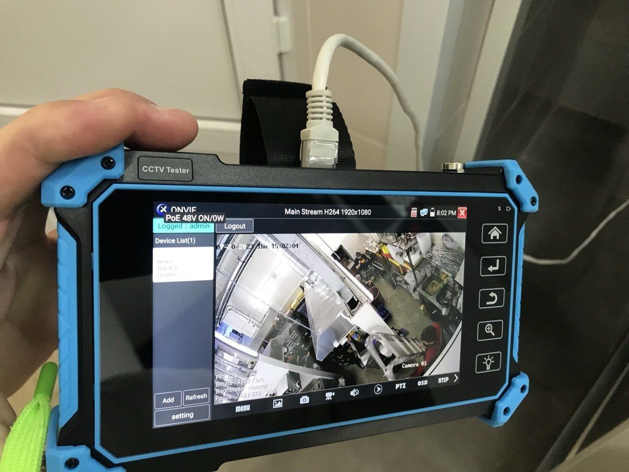Проверка IP-камеры тестером видеонаблюдения на объекте